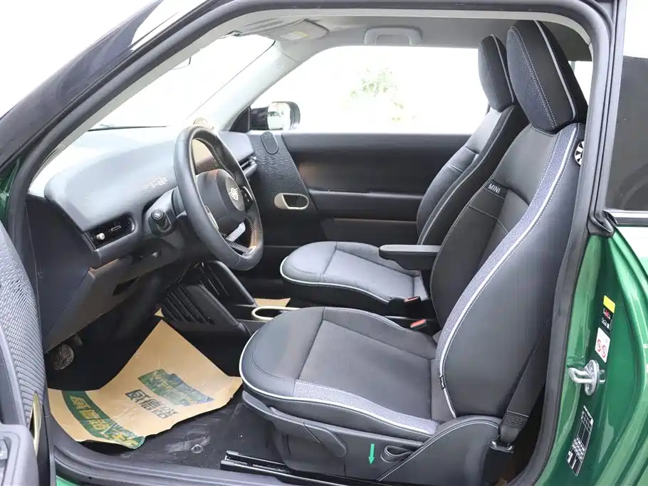 MINI ELECTRIC  COOPER