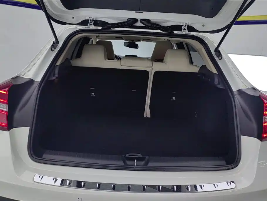 Mercedes-Benz GLA 2016 GLA 220 4MATIC Fashion фото 4
