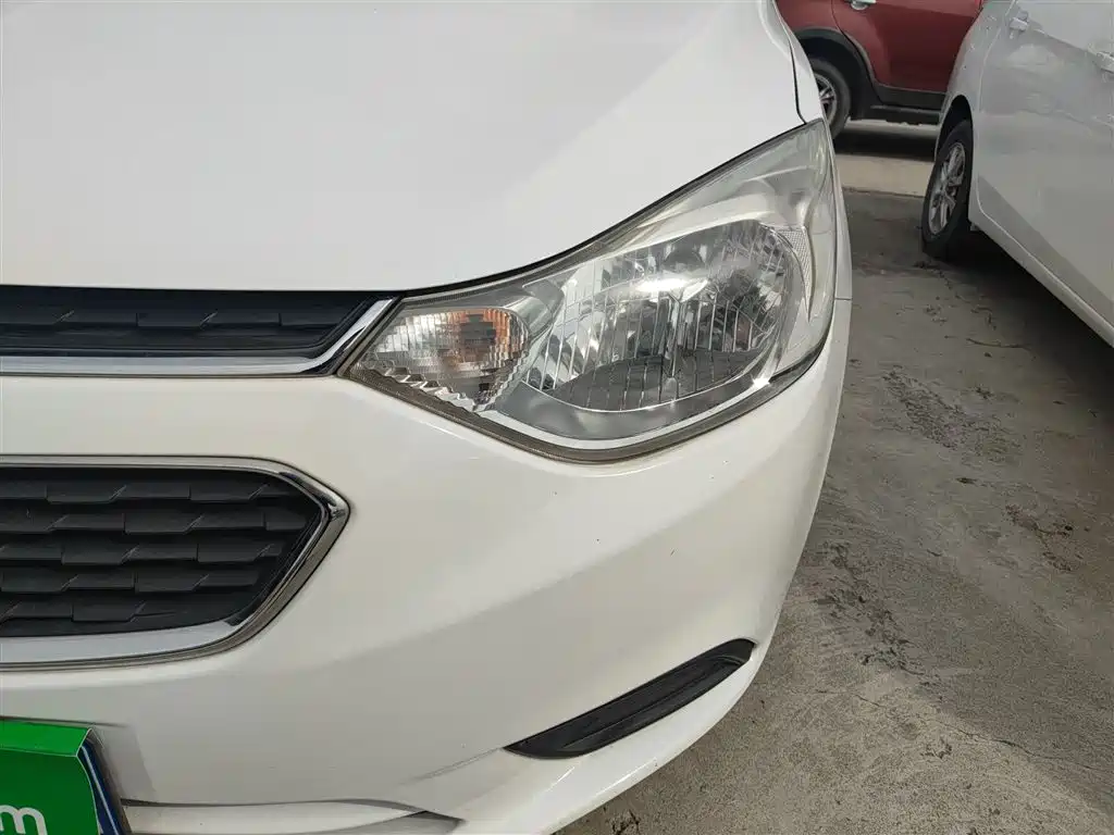 Chevrolet Sail 2015 Sail 3 1.5L Manual Ideal Sunroof Edition фото 24