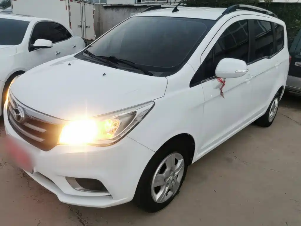 Weichai Yingzhi Yingzhi 737 2017 2015 1.5L Manual Comfort