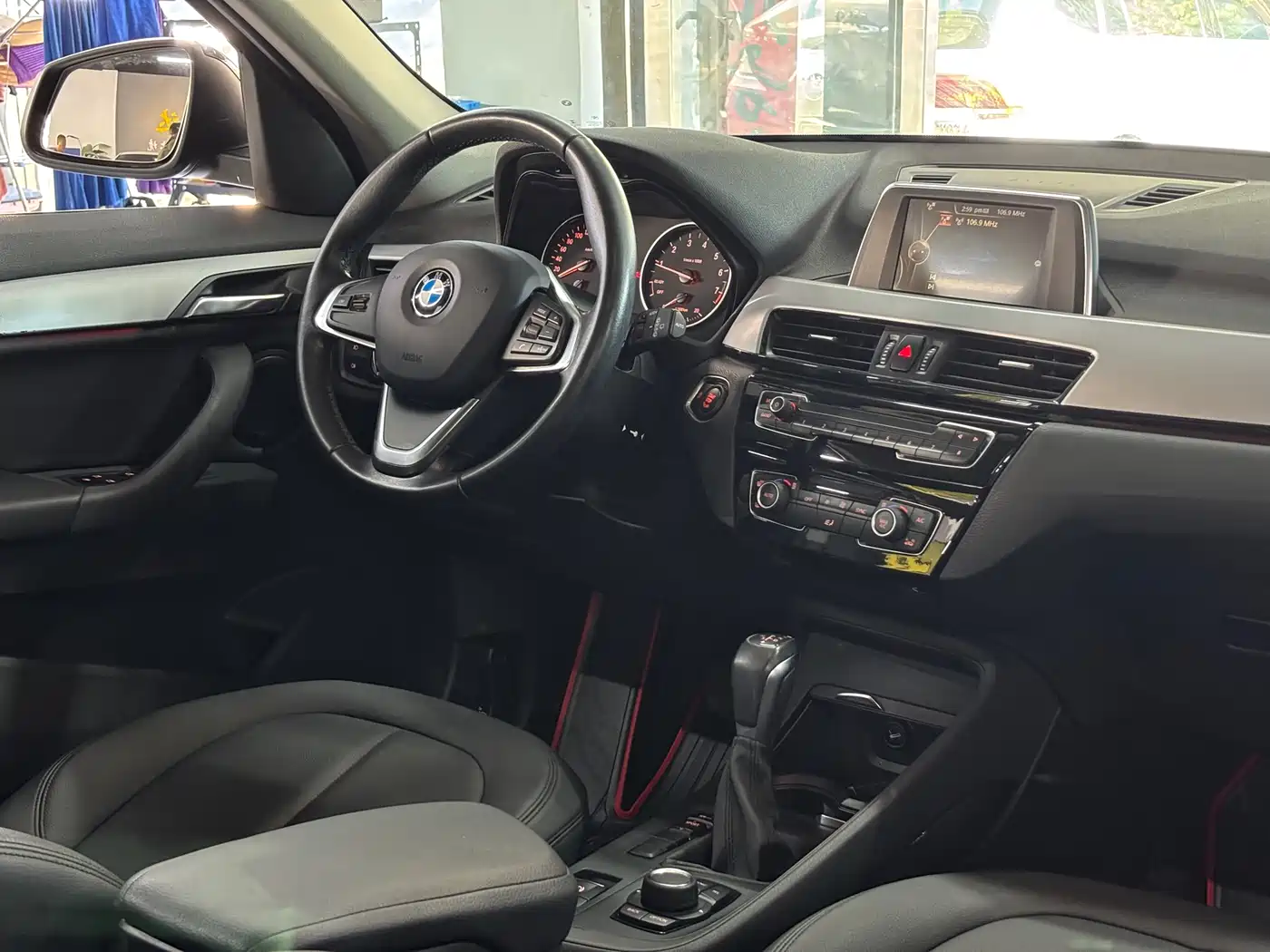 BMW X1 2016 sDrive18Li Fashion Model фото 7