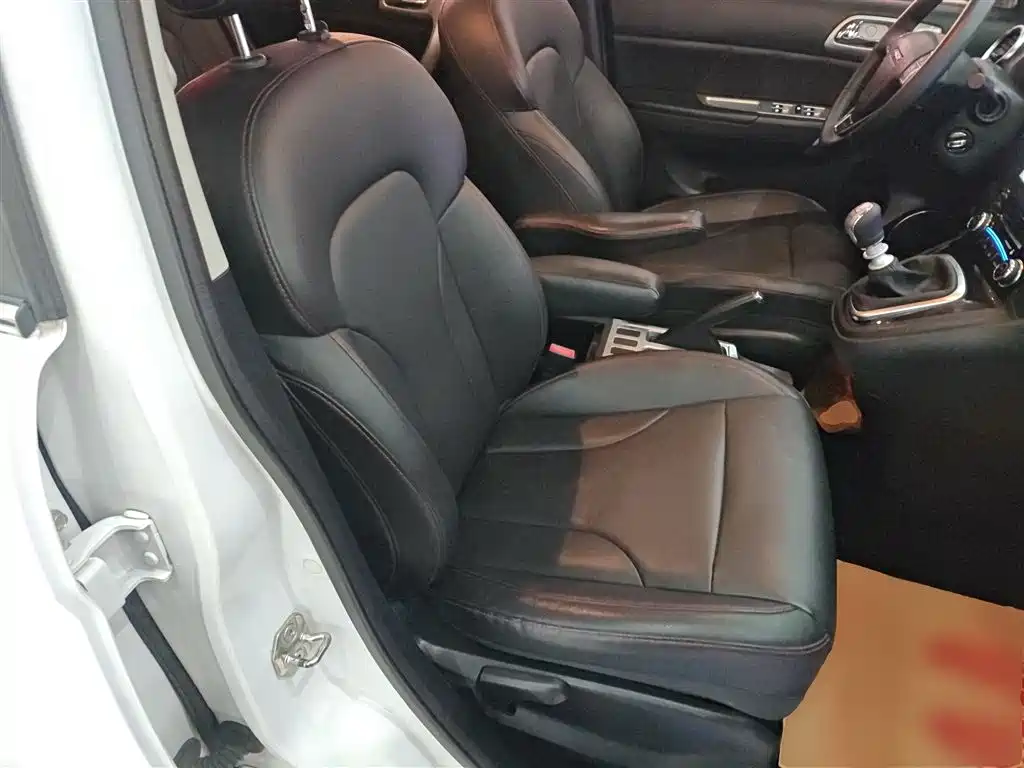 Haval H6 2015 Upgraded 1.5T Manual 2WD Elite фото 25