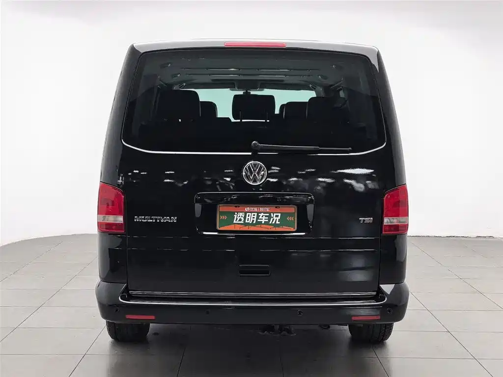 Volkswagen Multivan 2012 2.0TSI 2WD Luxury Edition фото 4