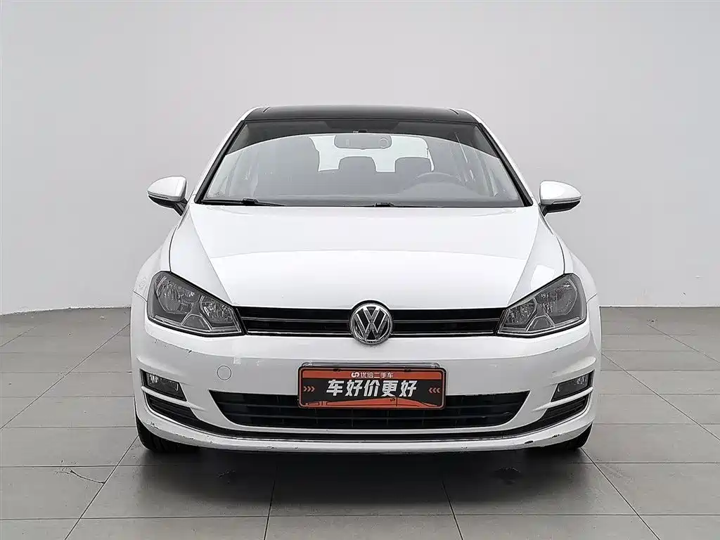 Volkswagen Golf 2016 230TSI Automatic Comfort фото 3