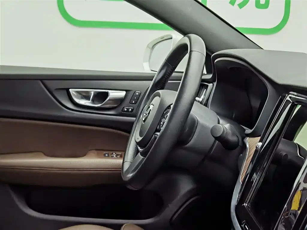 Volvo S60 2021 T4 Smart Vision Luxury фото 22