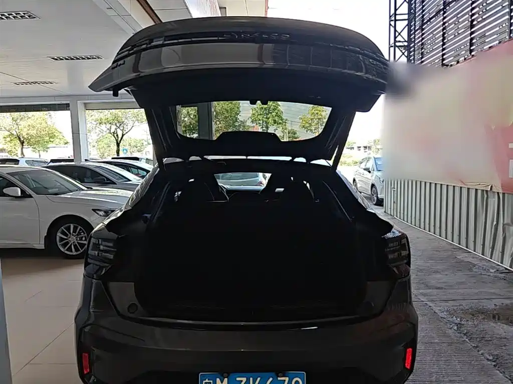 Lynk & Co 05 2020 2.0TD 4WD Halo Edition фото 19