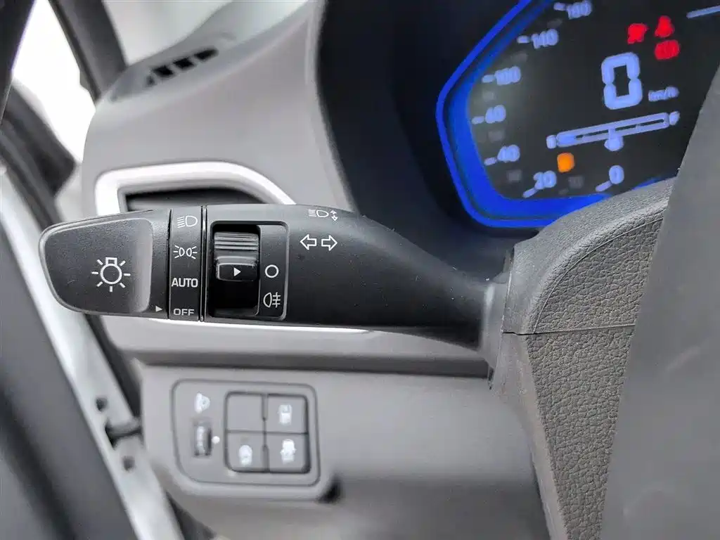Hyundai Verna 2020 1.4L Manual GLS Cool Edition фото 21