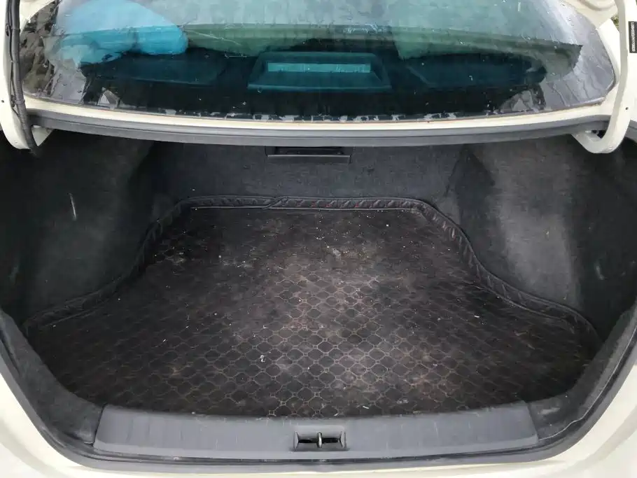Фото 4 - Nissan Sylphy