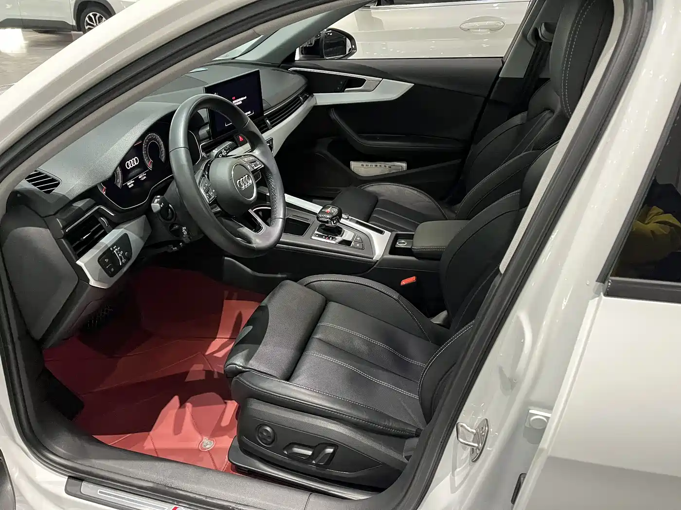 Audi A4L 2022 40 TFSI Luxury Dynamic фото 6