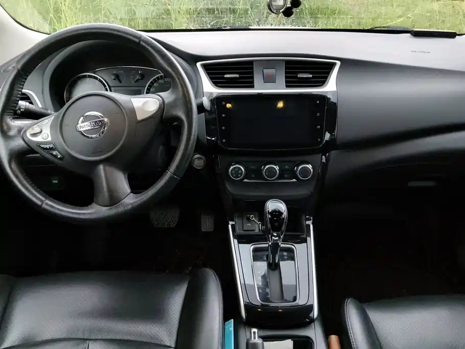 Фото 12 - Nissan Sylphy