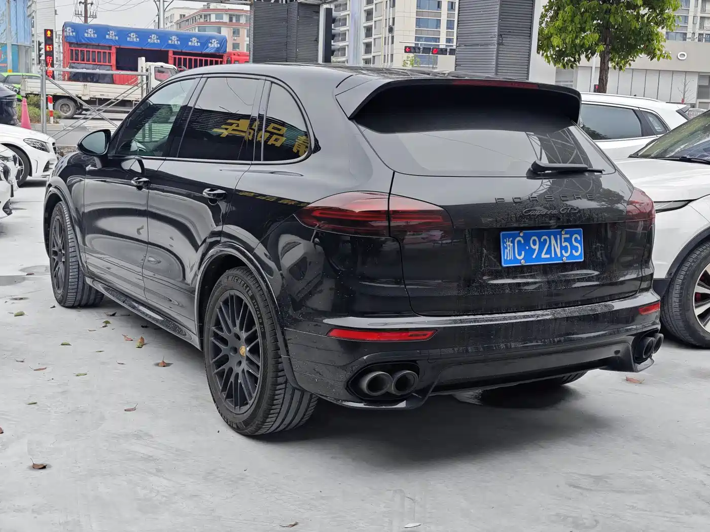 Porsche Cayenne 2016 Cayenne GTS 3.6T фото 5