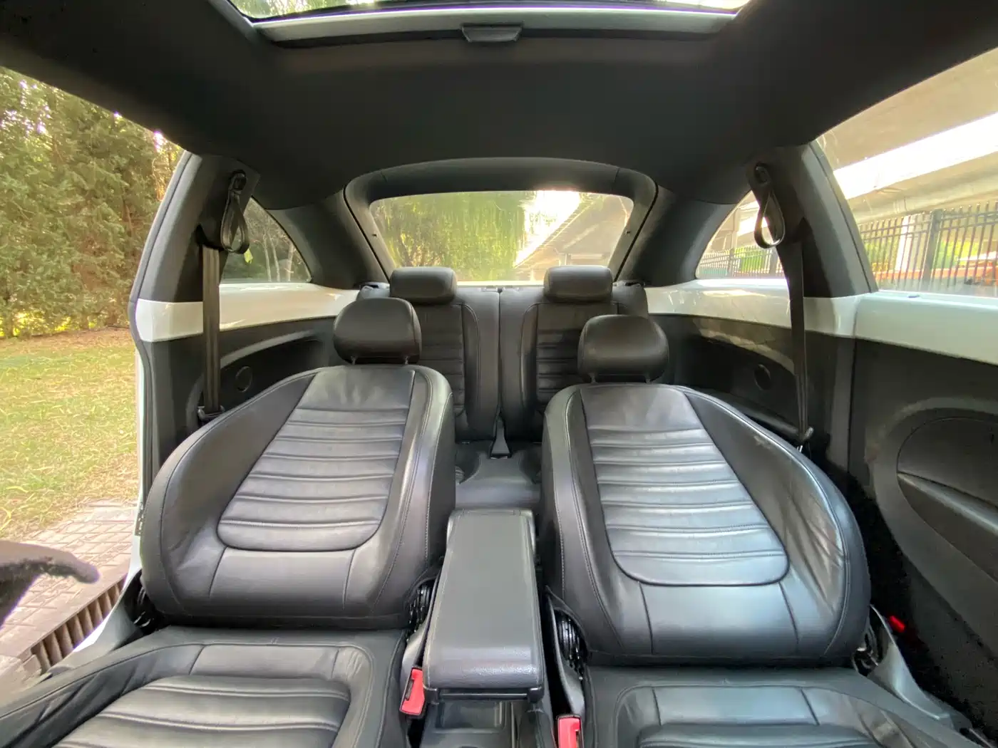 Volkswagen Beetle 2013 1.4TSI Comfort фото 16