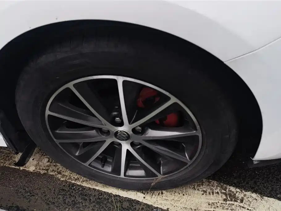 Buick Verano 2018 Hatchback GS 20T Dual Clutch Progressive фото 6