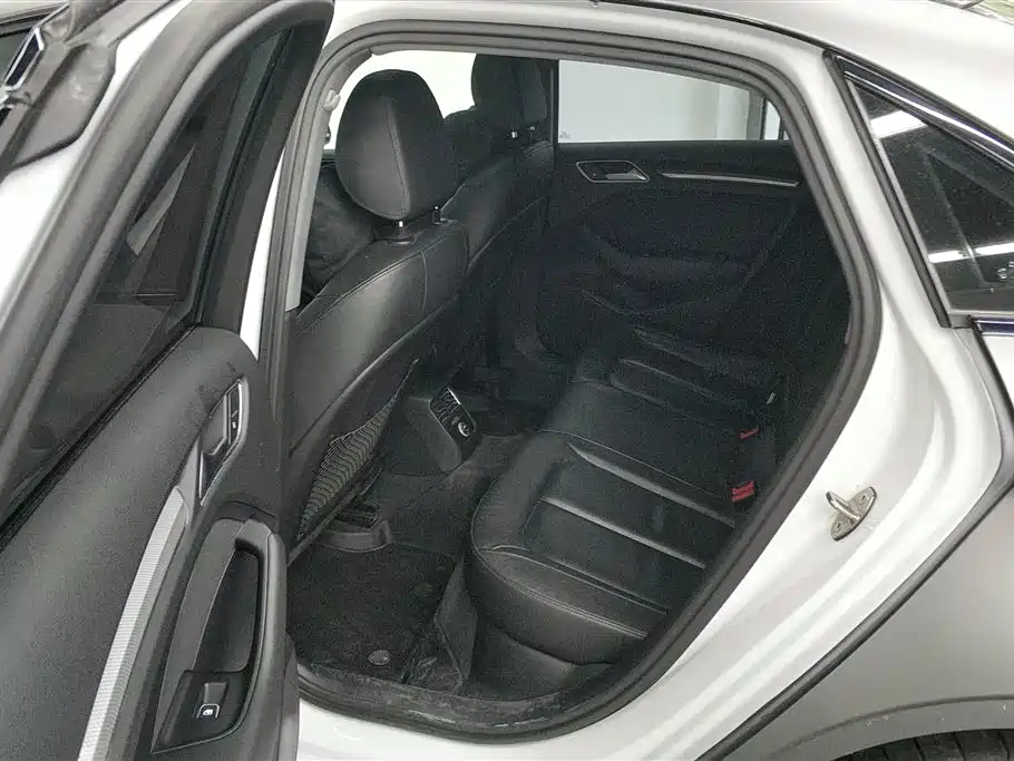 Audi A3 2019 Limousine 35 TFSI Style China VI фото 11