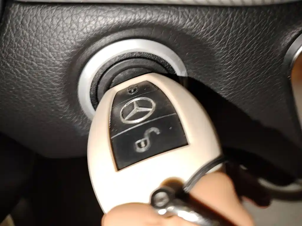 Mercedes-Benz GLA 2015 GLA 200 Dynamic фото 9