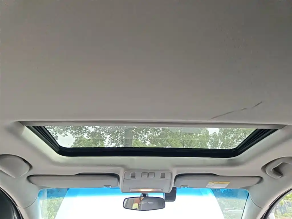Buick Excelle 2014 XT 1.6L Automatic Fashion фото 18