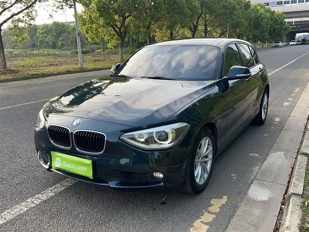 BMW 1 Series (Import) 2013 Facelift 118i Leading Model фото 2