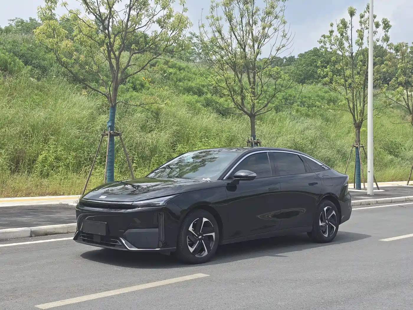 Geely Galaxy Galaxy L6 2024 125km PLUS Soaring Dragon Edition