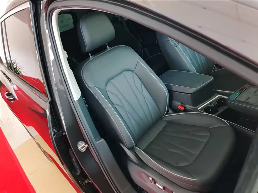 Volkswagen Talagon 2025 Model 450TSI AWD Premium 6-Seater фото 25
