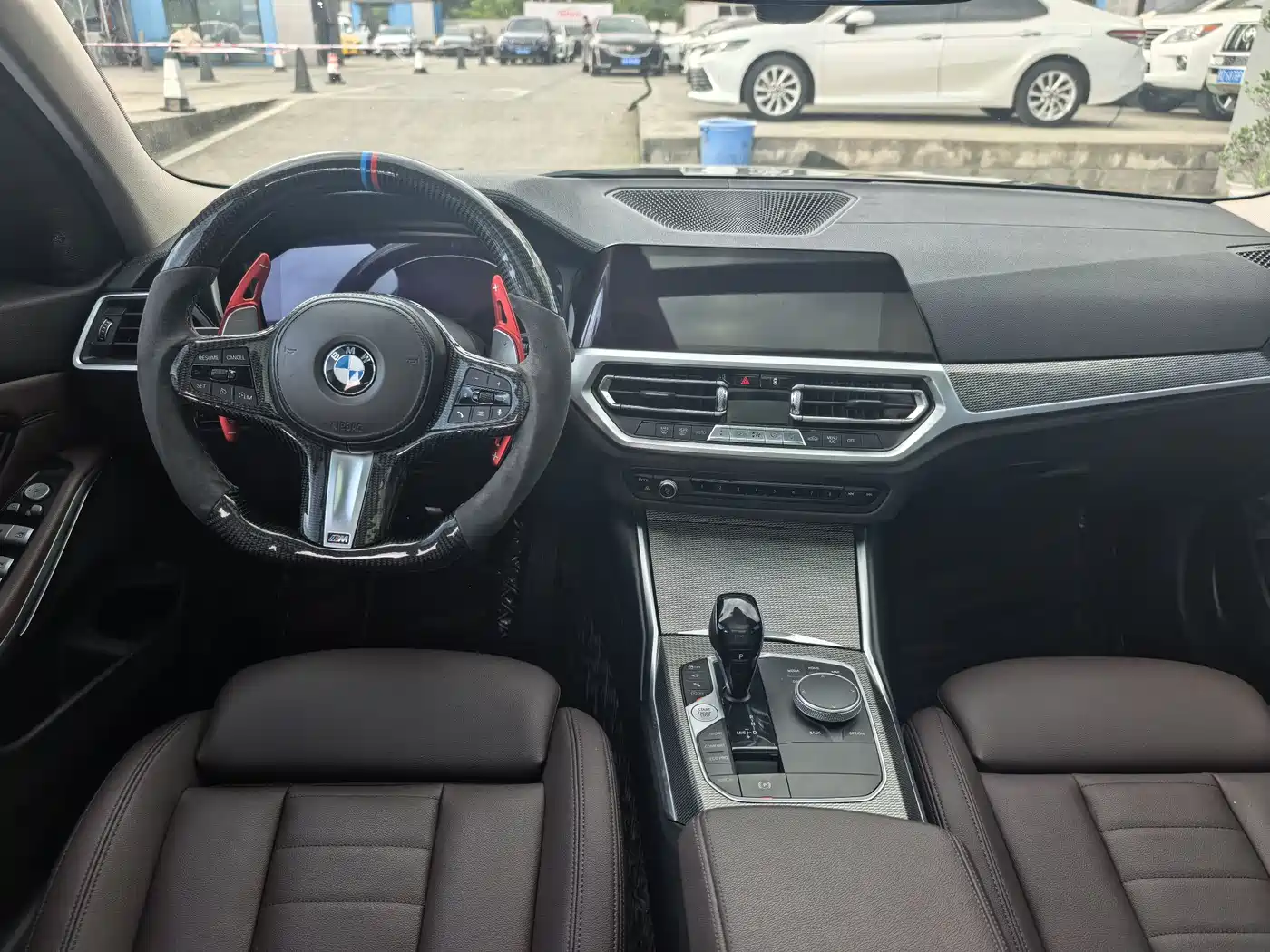BMW 3 Series 2020 325Li M Sport Black Night Package фото 15