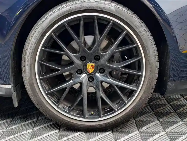 Porsche Panamera 2022 Panamera Executive Long Wheelbase 2.9T фото 8