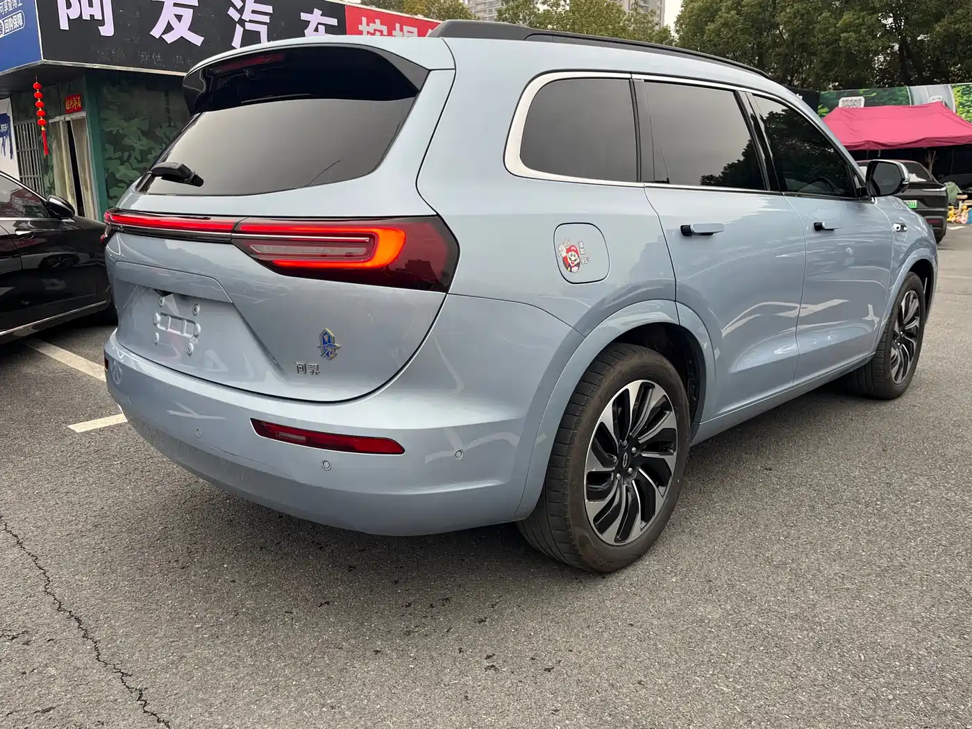 AITO Wenjie AITO M7 2024 1.5T Smart AWD Max 6-Seater фото 4