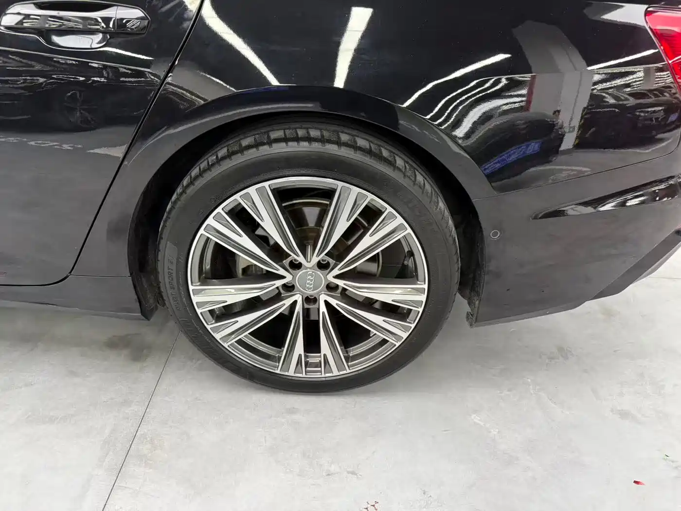 Audi A6L 2019 45 TFSI quattro Premium Dynamic фото 12
