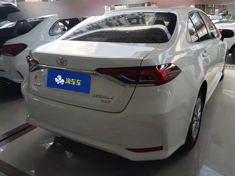 Toyota Corolla 2019 1.2T S-CVT GL-i Elite Edition фото 3