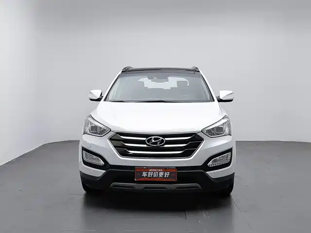 Hyundai Santa Fe 2013 2.0T Automatic AWD Premium — фото 3