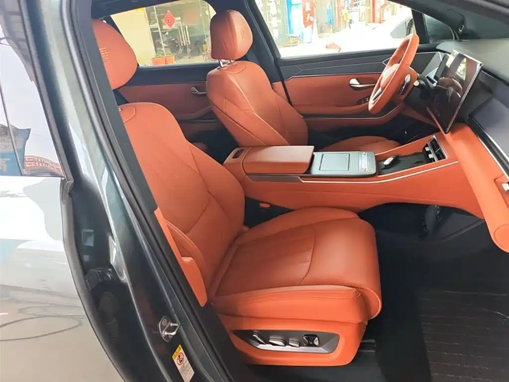 BYD Tang L 2025 DM 175KM Drone Player Edition фото 20