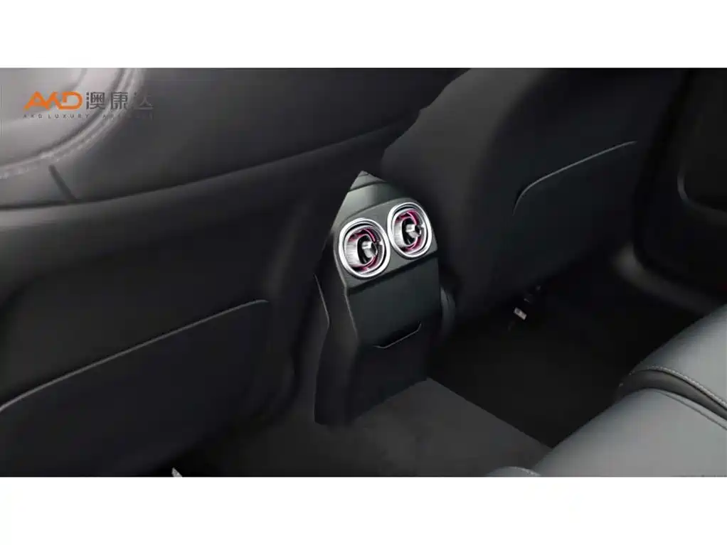 Mercedes-Benz C-Class 2023 Facelift II C 260 L фото 9