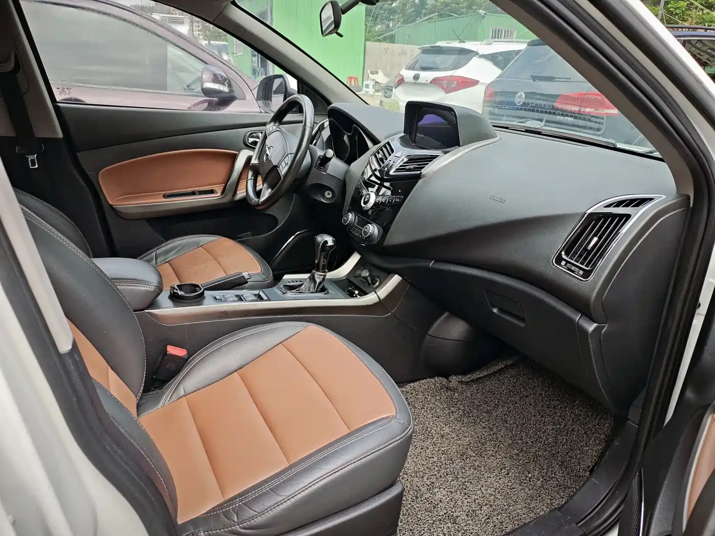 Фото 4 - Haima S5