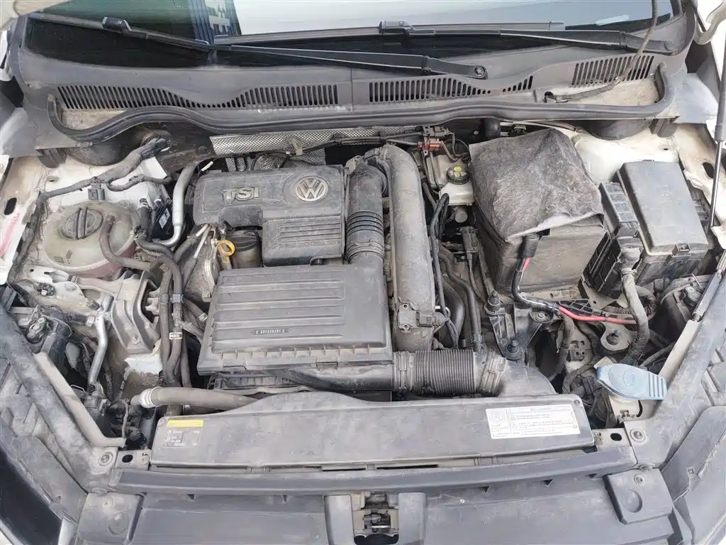 Volkswagen Golf Sportsvan 2016 230TSI Automatic Progressive фото 20