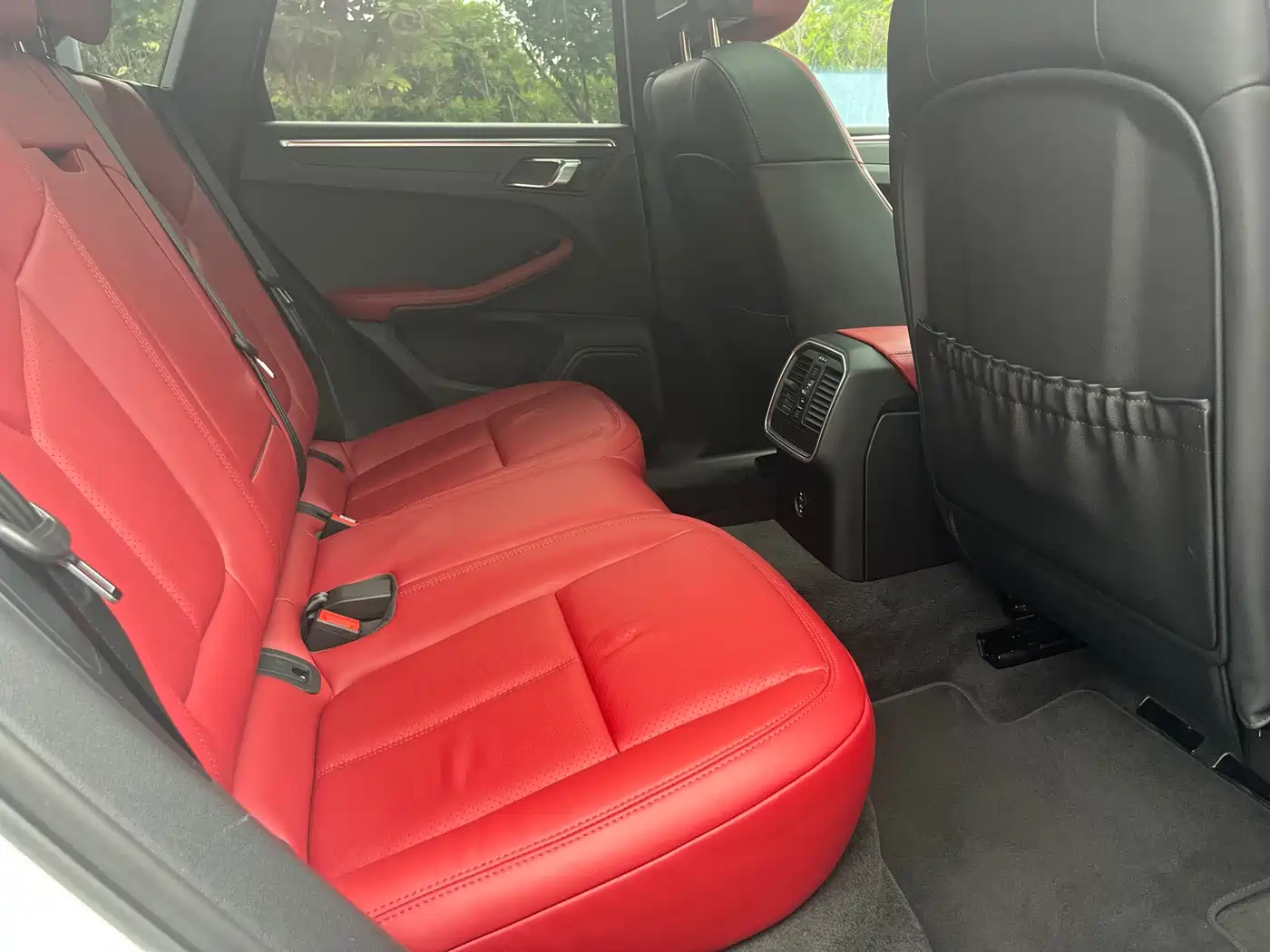 Porsche Macan 2025 Macan 2.0T Dream Chaser Edition фото 11