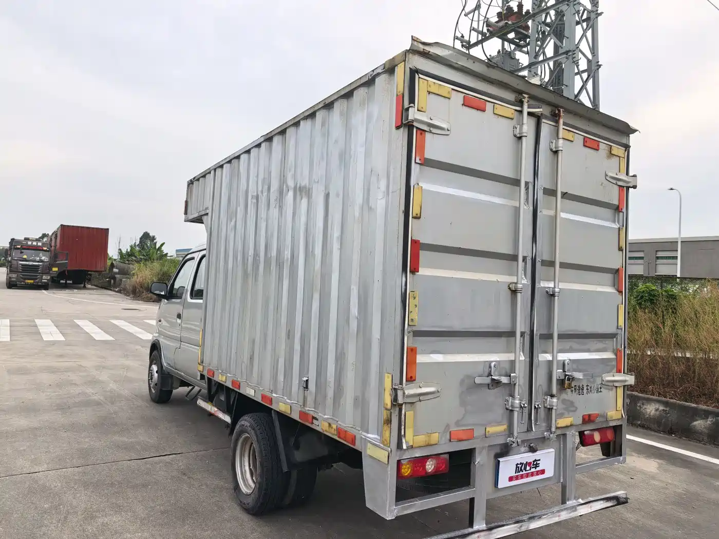 Dongfeng Xiaokang D52 2018 2019 1.5L Basic Model Rear Dual Wheels China V DK15