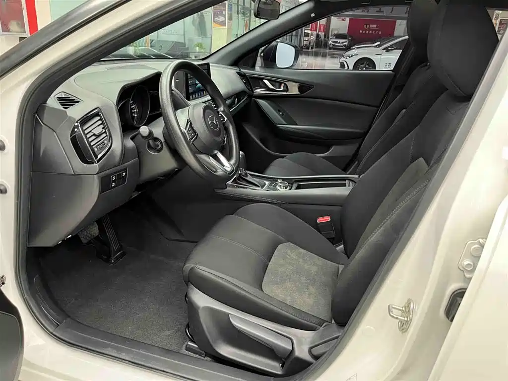 Mazda CX-4 2023 2021 2.0L Auto FWD Skyactiv Vitality Edition