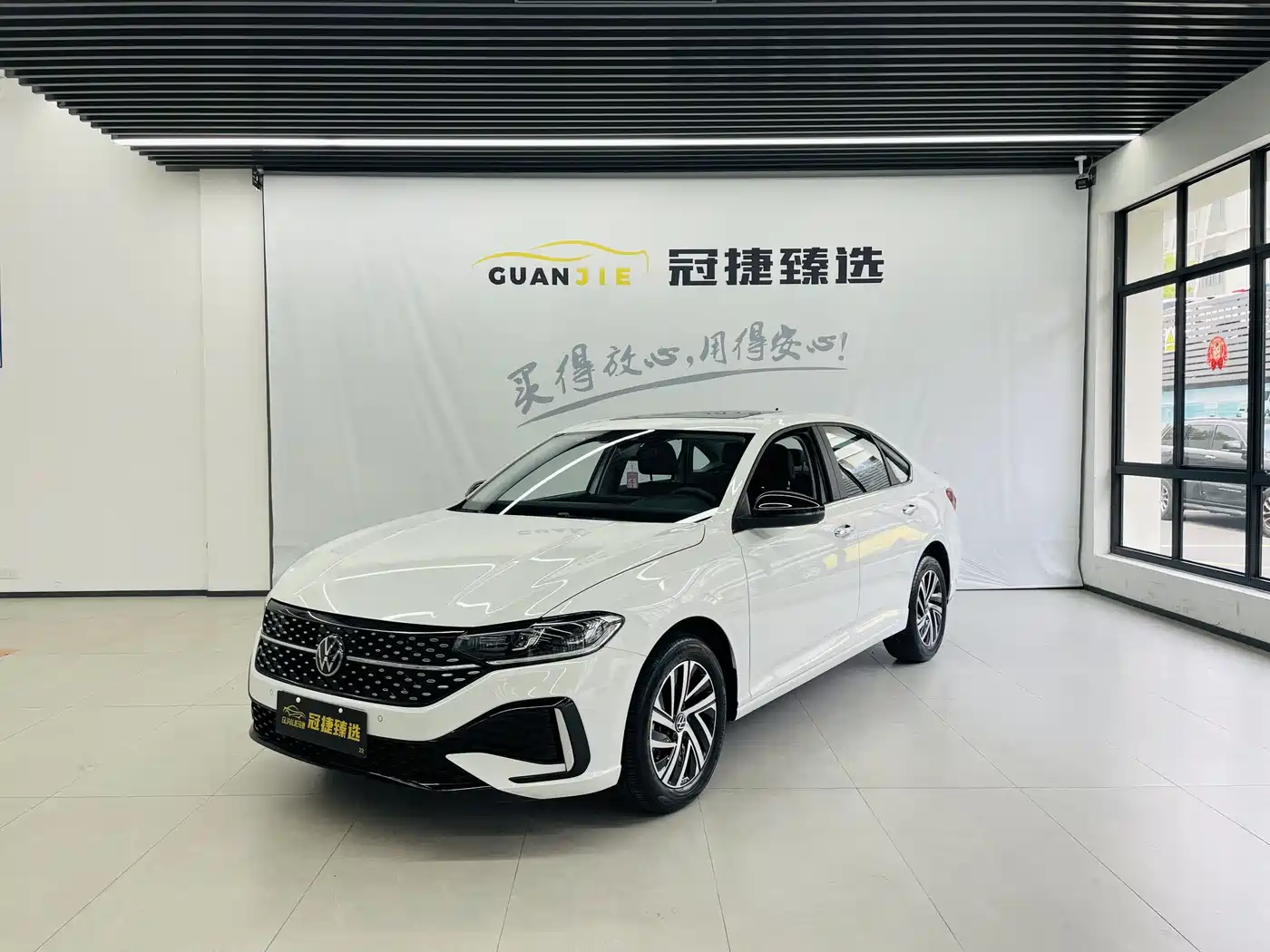 Volkswagen Lavida 2024 Model 300TSI DSG Starlight Leading Edition