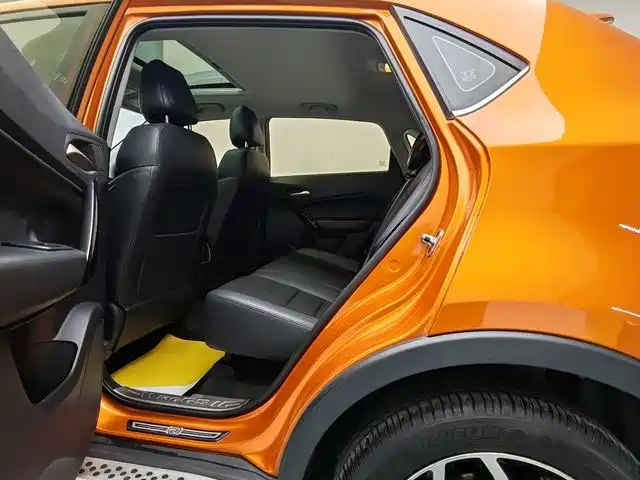 MG Roewe RX5 2015 2015 2.0TGI TST 4WD Flagship Edition