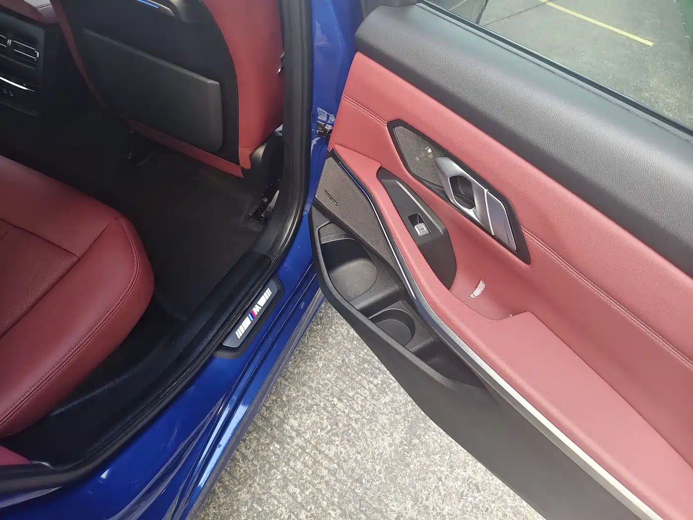 BMW 3 Series 2022 325Li M Sport Shadow Edition фото 11