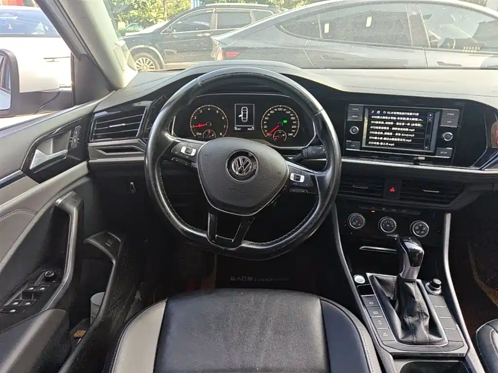 Volkswagen Sagitar 2019 200TSI DSG Comfort Edition China VI фото 17