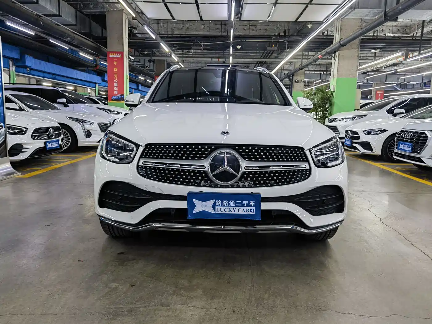 MERCEDES-BENZ GLC