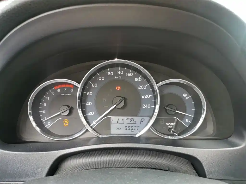 Toyota Levin 2017 Facelift 185T CVT Elite (China V) фото 12