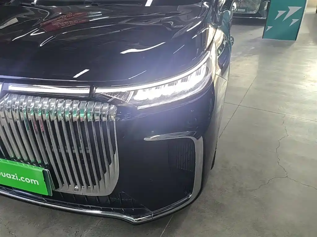 Voyah Auto Voyah Dreamer 2025 Model PHEV 4WD Excellent QianKun Edition фото 24