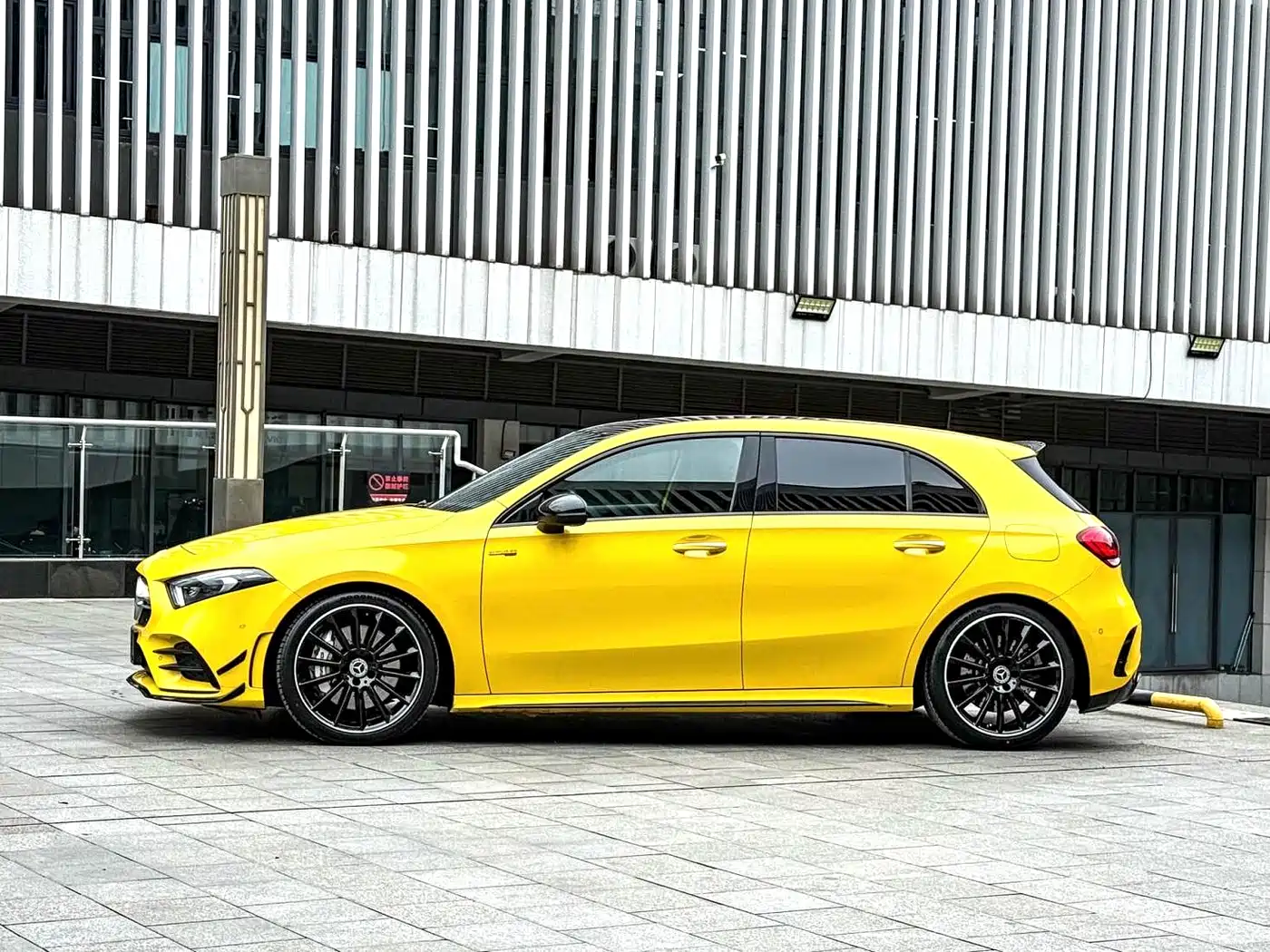 MERCEDES-BENZ A CLASS AMG
