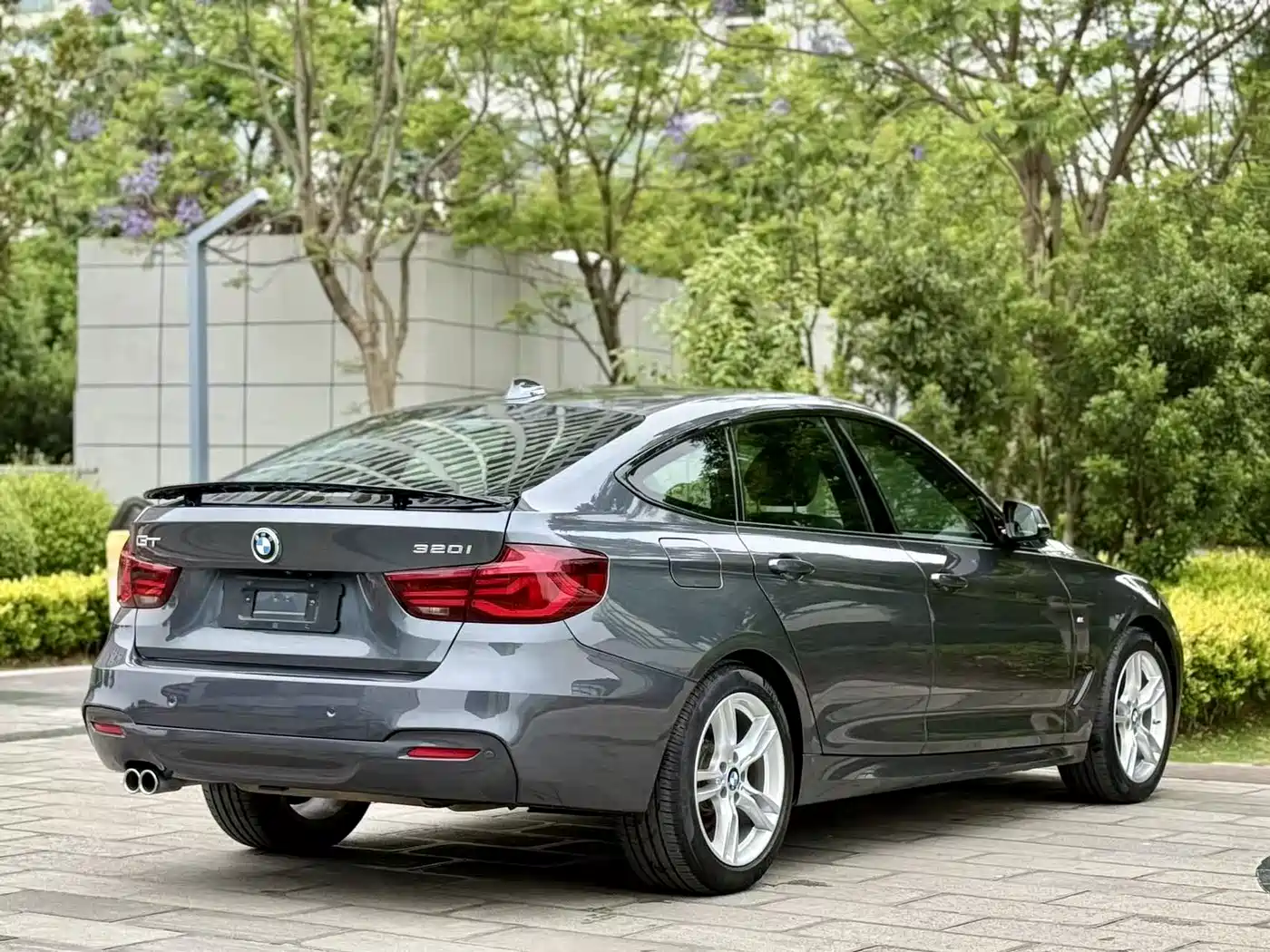 BMW 3 Series GT 2019 320i M Sport Model фото 9