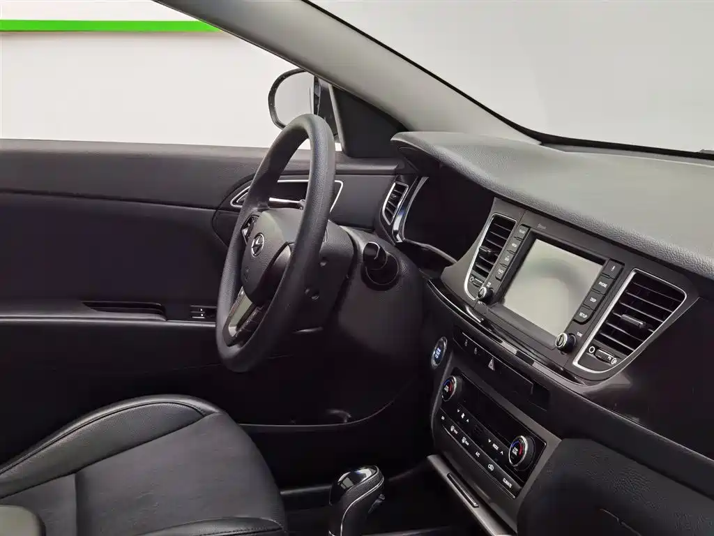 Hyundai Mistra 2016 1.8L Automatic Smart GLS фото 22