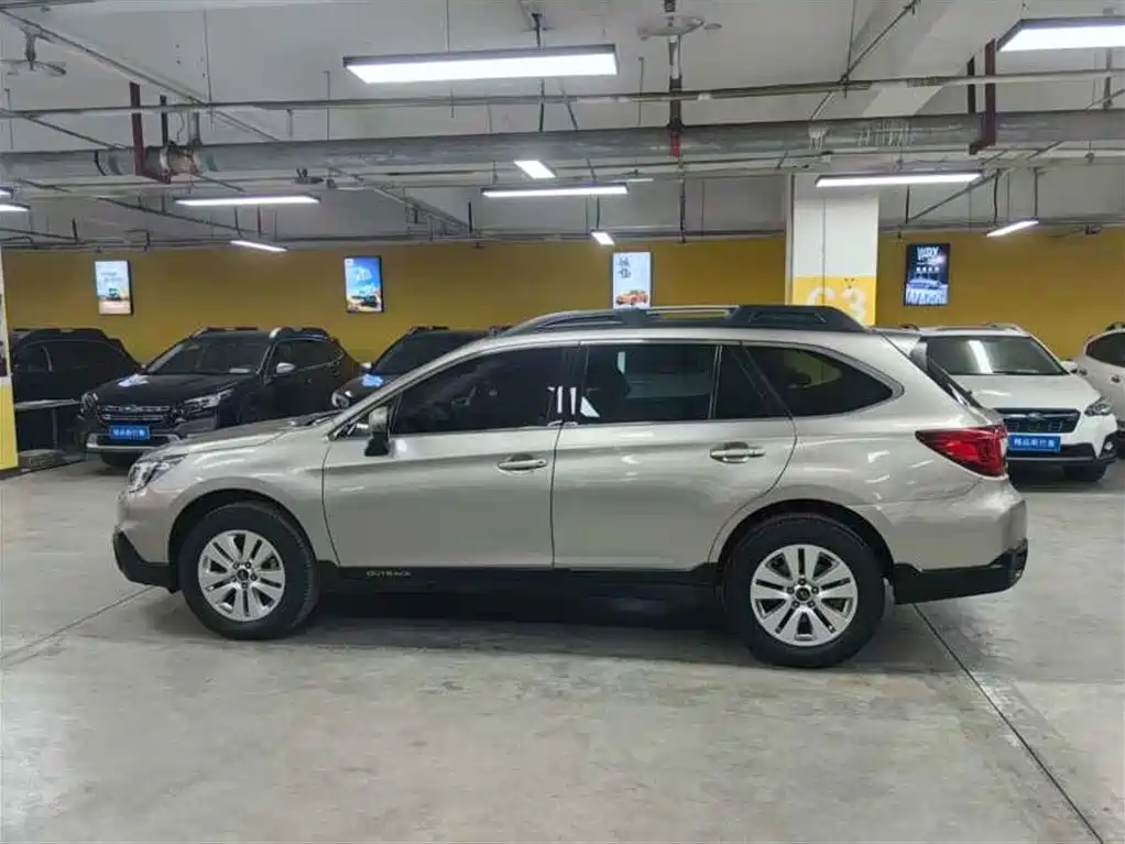 Subaru Outback 2017 2.5i Luxury Navigation Edition EyeSight фото 4