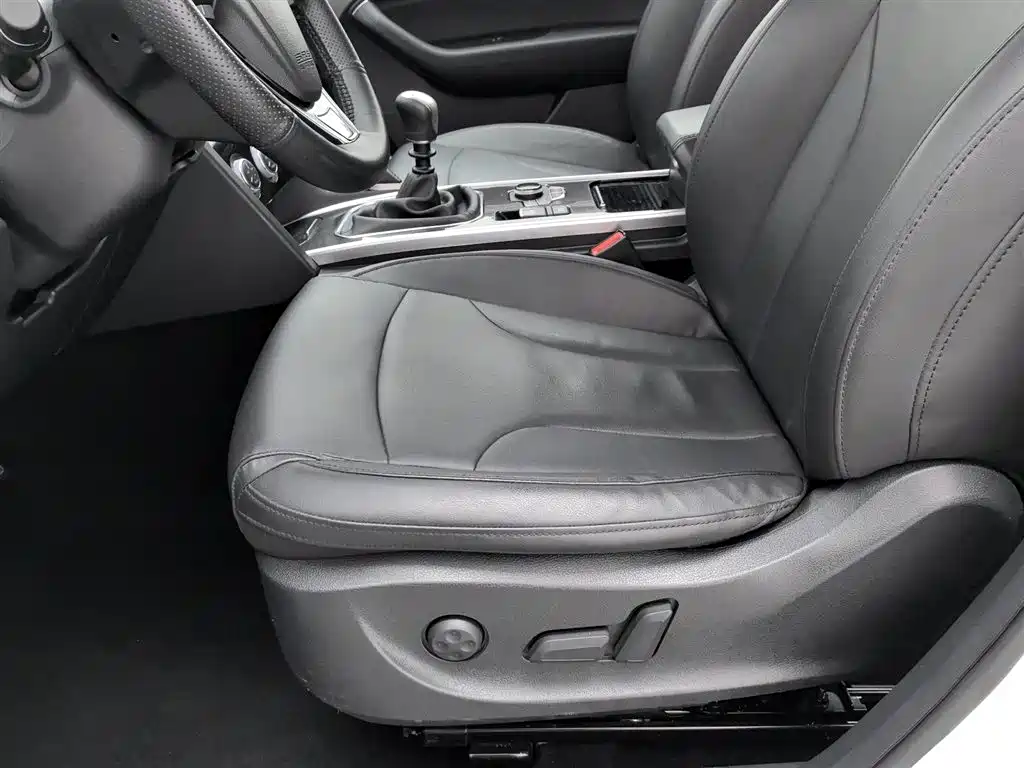 Haval H6 2018 Sport Edition 1.5T Manual 2WD Elite China V фото 20