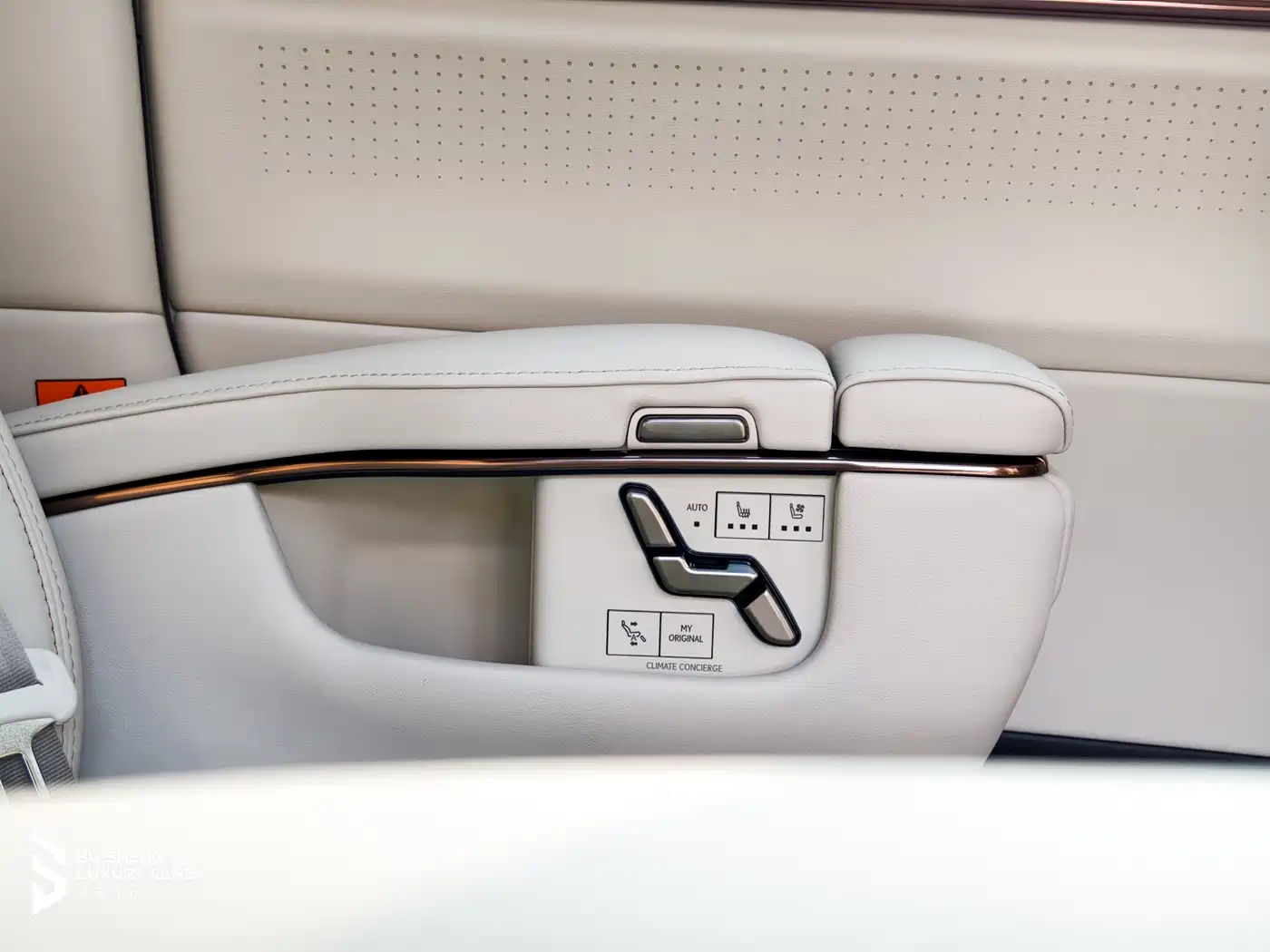Lexus LM 2025 Model 350h Seven-Seater Elegance Edition фото 26