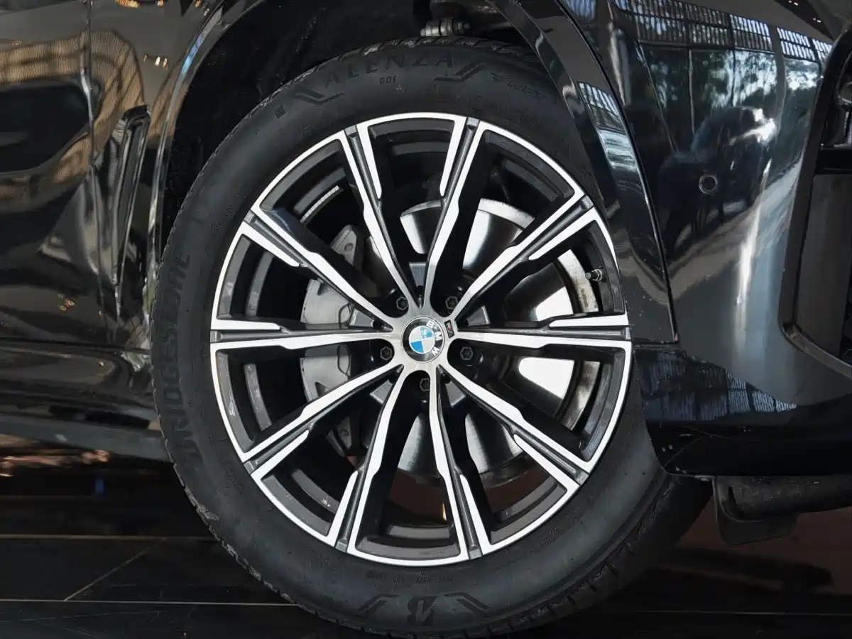 BMW X5 (Import) 2021 xDrive40i M Sport Package фото 4